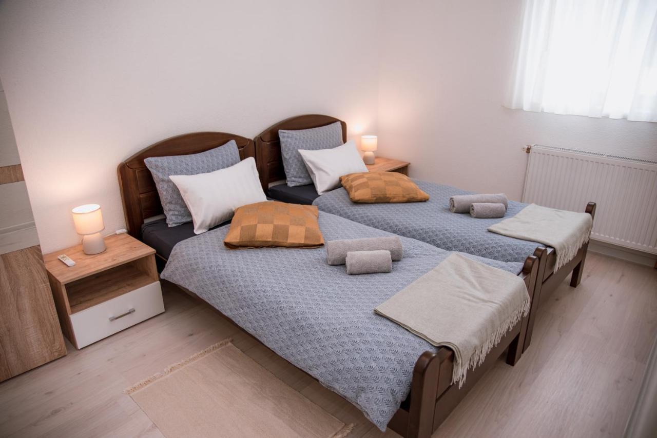 Guest House Mylan Licko Petrovo Selo 外观 照片